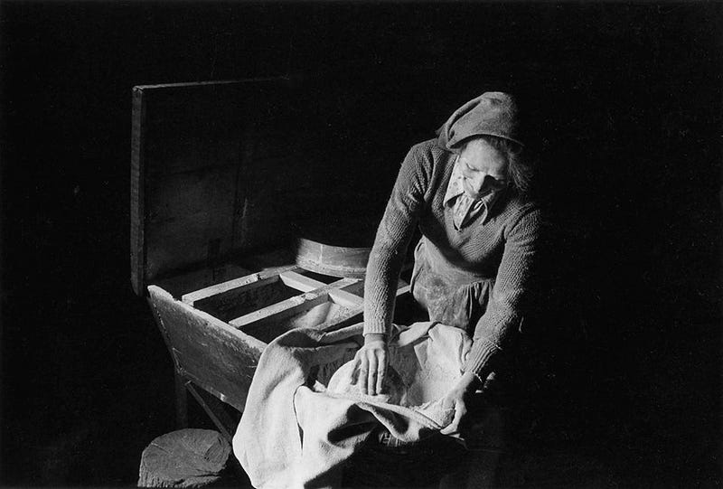 Fours à pain communautaires, Telhado, Trás-os-Montes, Portugal 1983 © Georges Dussaud