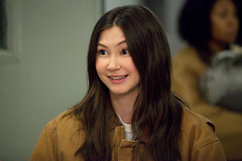 Kimiko Elizabeth Glenn es Brook Soso